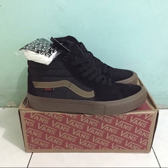 VansXThrasher - Picture 1 of 5